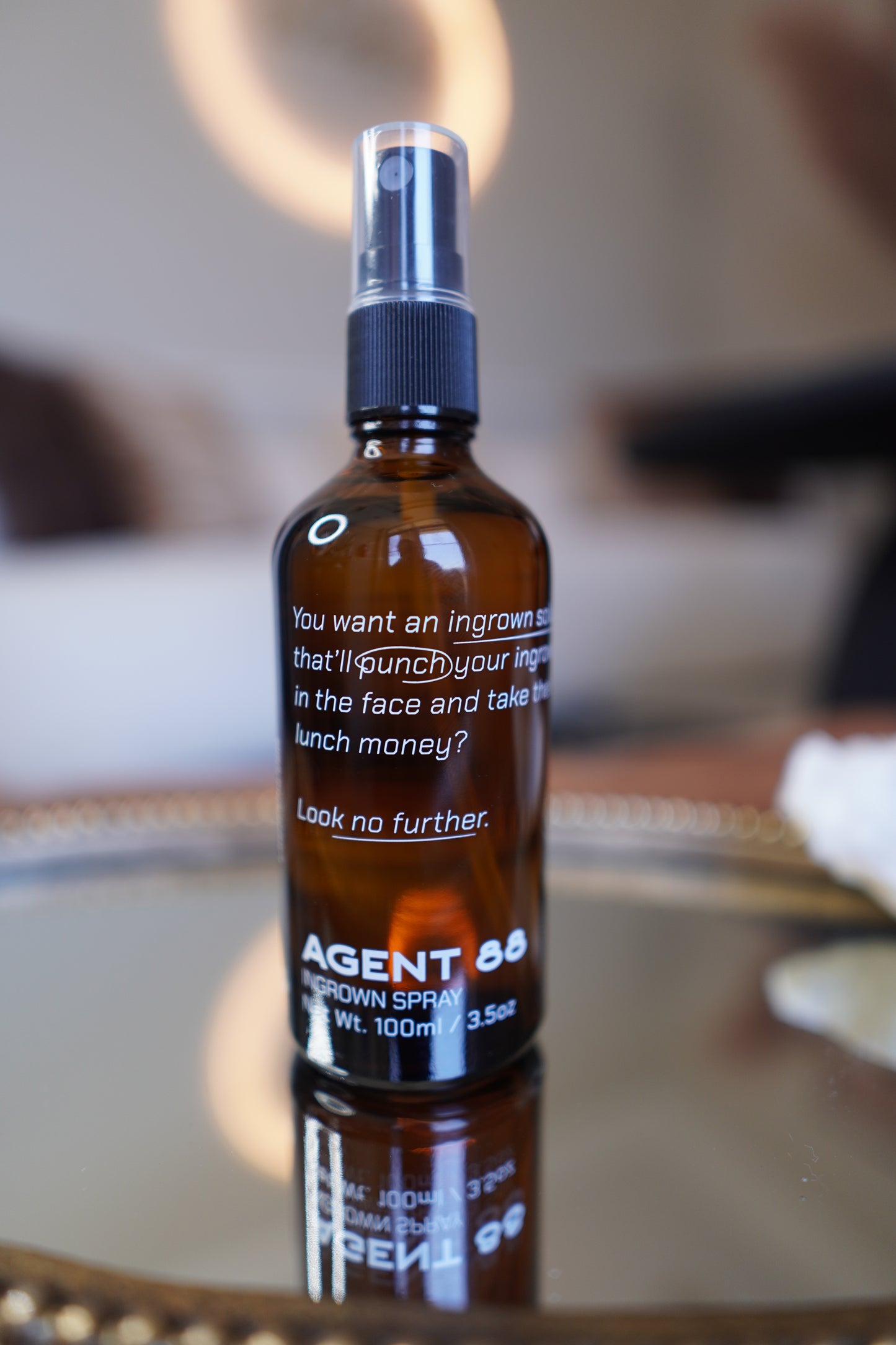 Agent 88 Ingrown Serum Spray for preventing ingrown hairs, reducing irritation, and soothing bumps after waxing or shaving. Fast-absorbing formula with salicylic acid and mandarin leaf oil for smooth, clear skin.