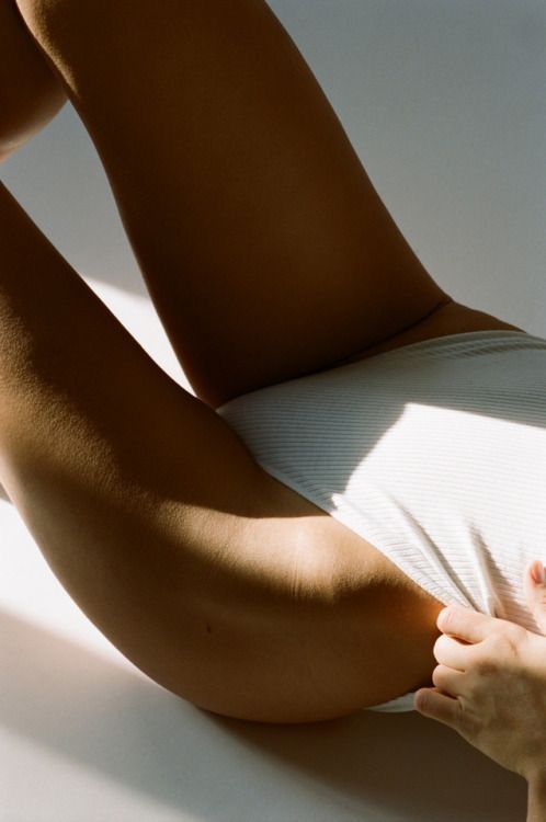 Professional vajacial treatment room at Beauty Bar by Mare Spring TX waxing studio offering bikini skincare and ingrown hair treatment in North Houston